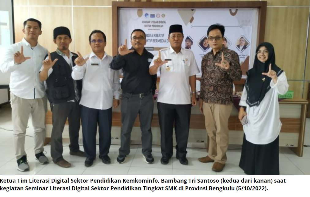 Seminar Literasi Digital Sektor Pendidikan Tingkat SMK di Provinsi Bengkulu