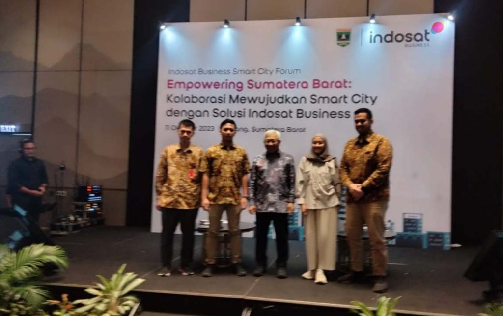 Kolaborasi Indosat Business dengan Pemerintah Sumatera Barat untuk Smart City