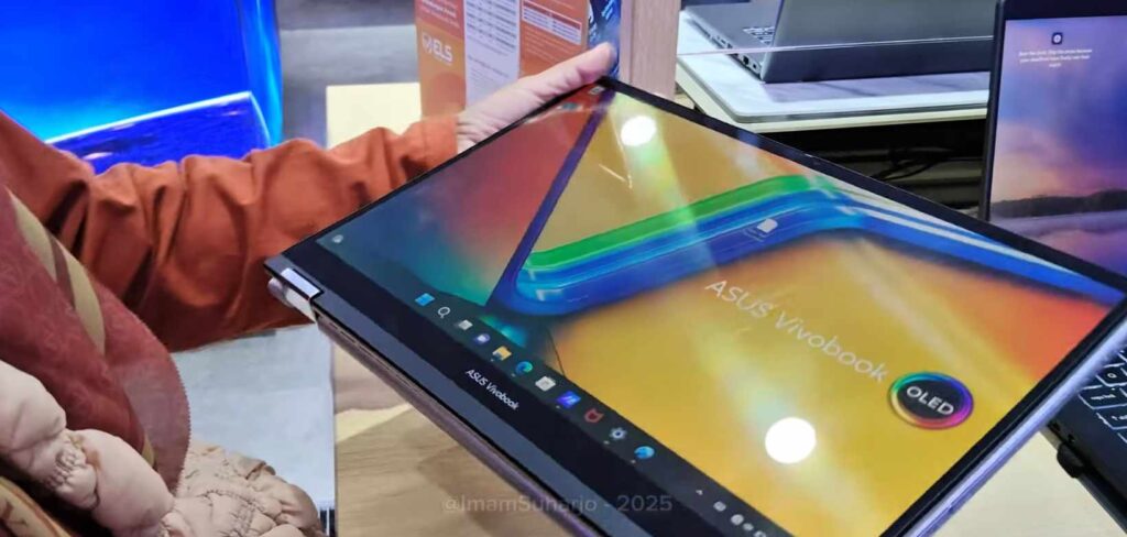 Asus Vivobook S14 Flip Laptop Touchscreen Lipat yang Cocok untuk Sekolah & Kuliah